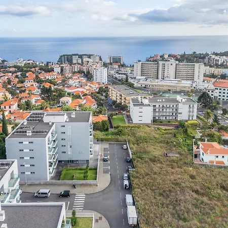 Palace A By Homie Daire *